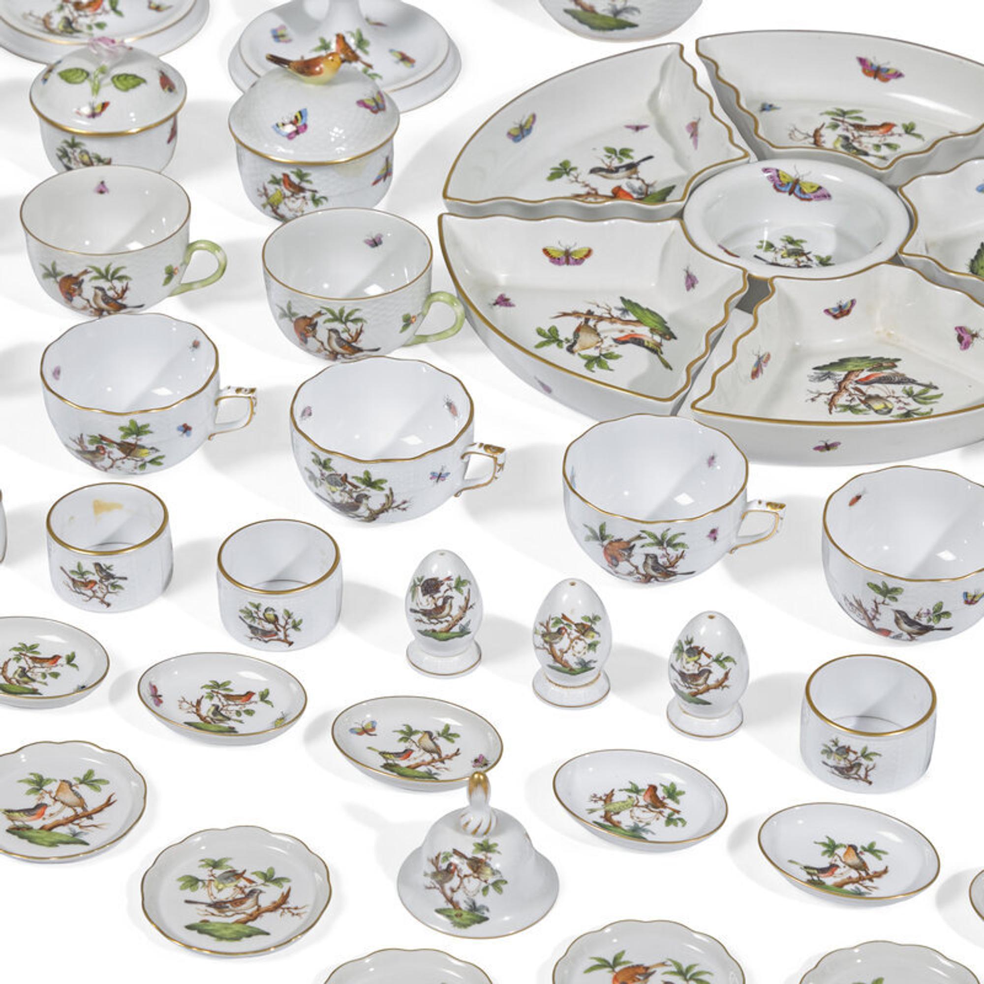 An Extensive Herend Rothschild Bird Porcelain Dinner Service