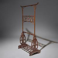 A Chinese Carved Hongmu Clothes Stand, Yijia, 20th Century 近代 紅木透雕冰梅紋衣架