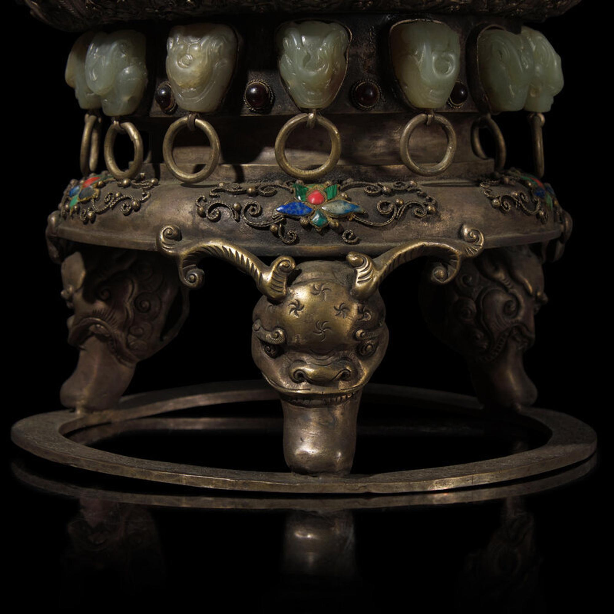 A Mongolian Jade Inset Silver Incense Burner 蒙古式銀 嵌玉 香爐