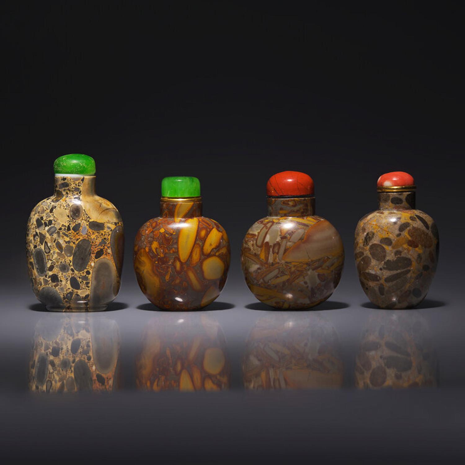 Four Chinese Puddingstone Snuff Bottles 抱子石鼻烟壺四支