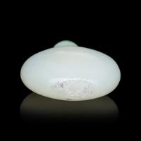 A Chinese White Jade Snuff Bottle, 18th/19th Century 清中期 白玉素面鼻煙壺