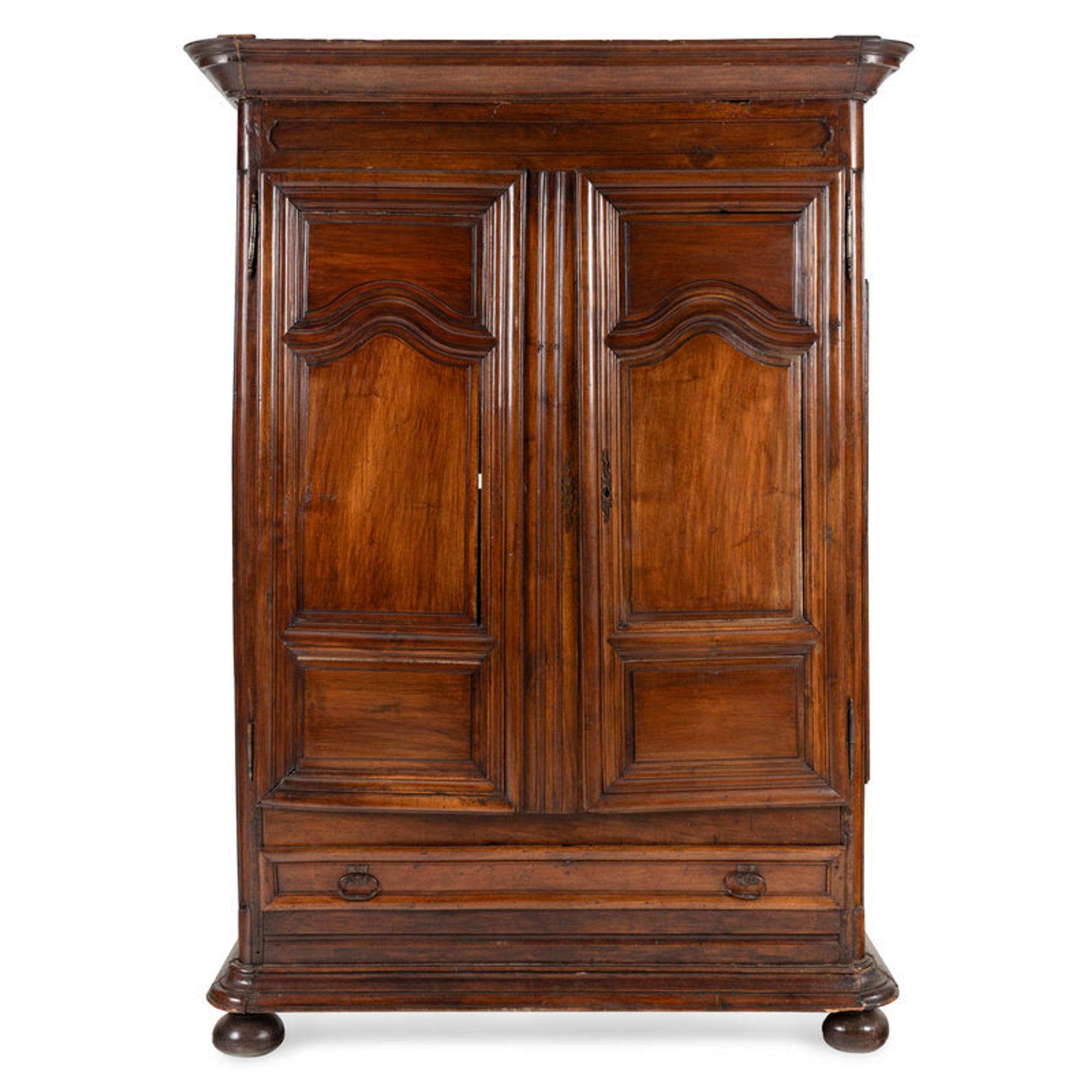 A Continental Walnut Kast