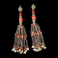 Seven Chinese Semiprecious Stone-Inset Silver Jewelry Items 嵌寶銀首飾一組