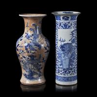 Two Chinese Blue and White Porcelain Vases 青花賞瓶兩件