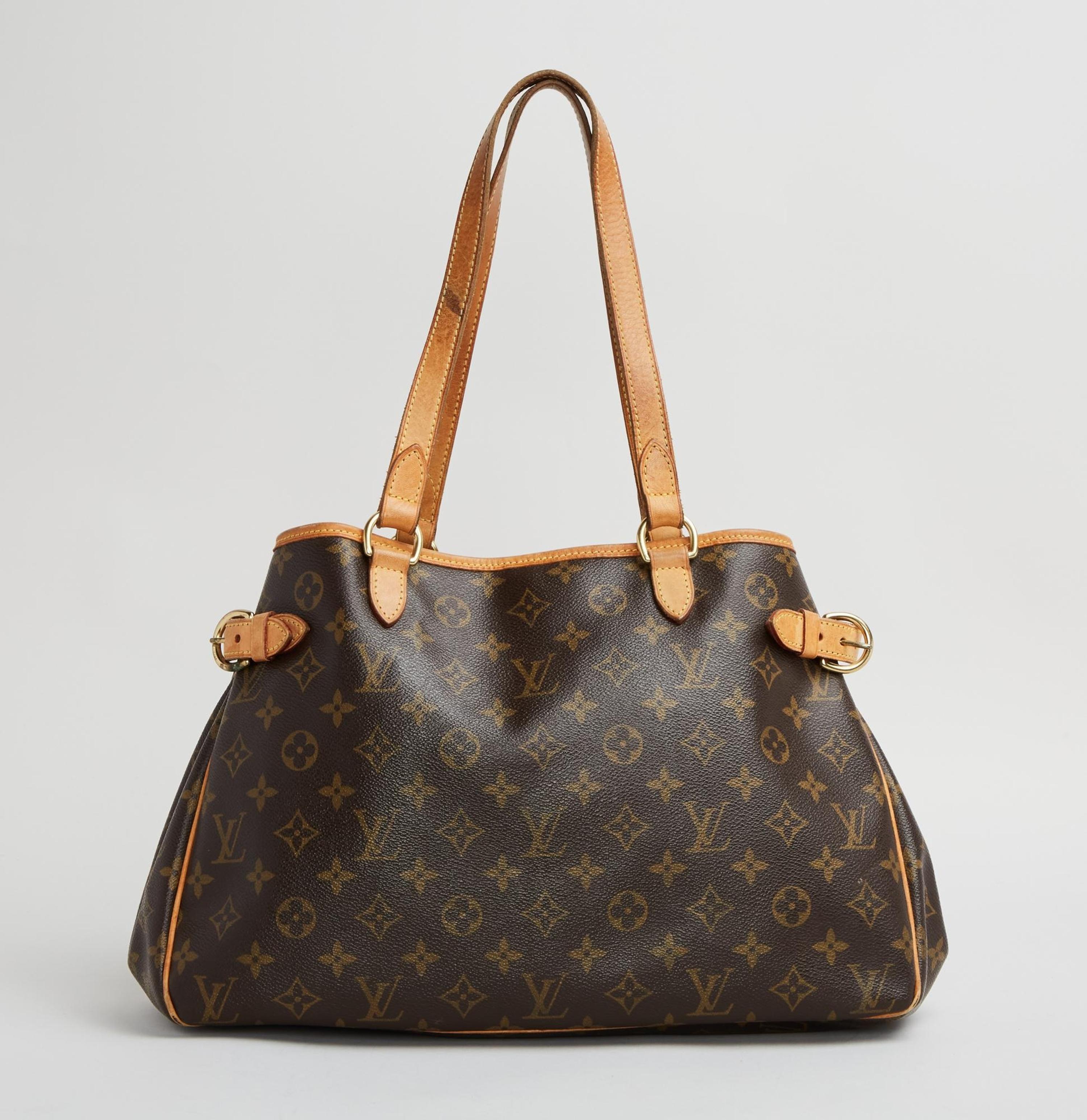 Amy Winehouse | Louis Vuitton Batignolles Handbag