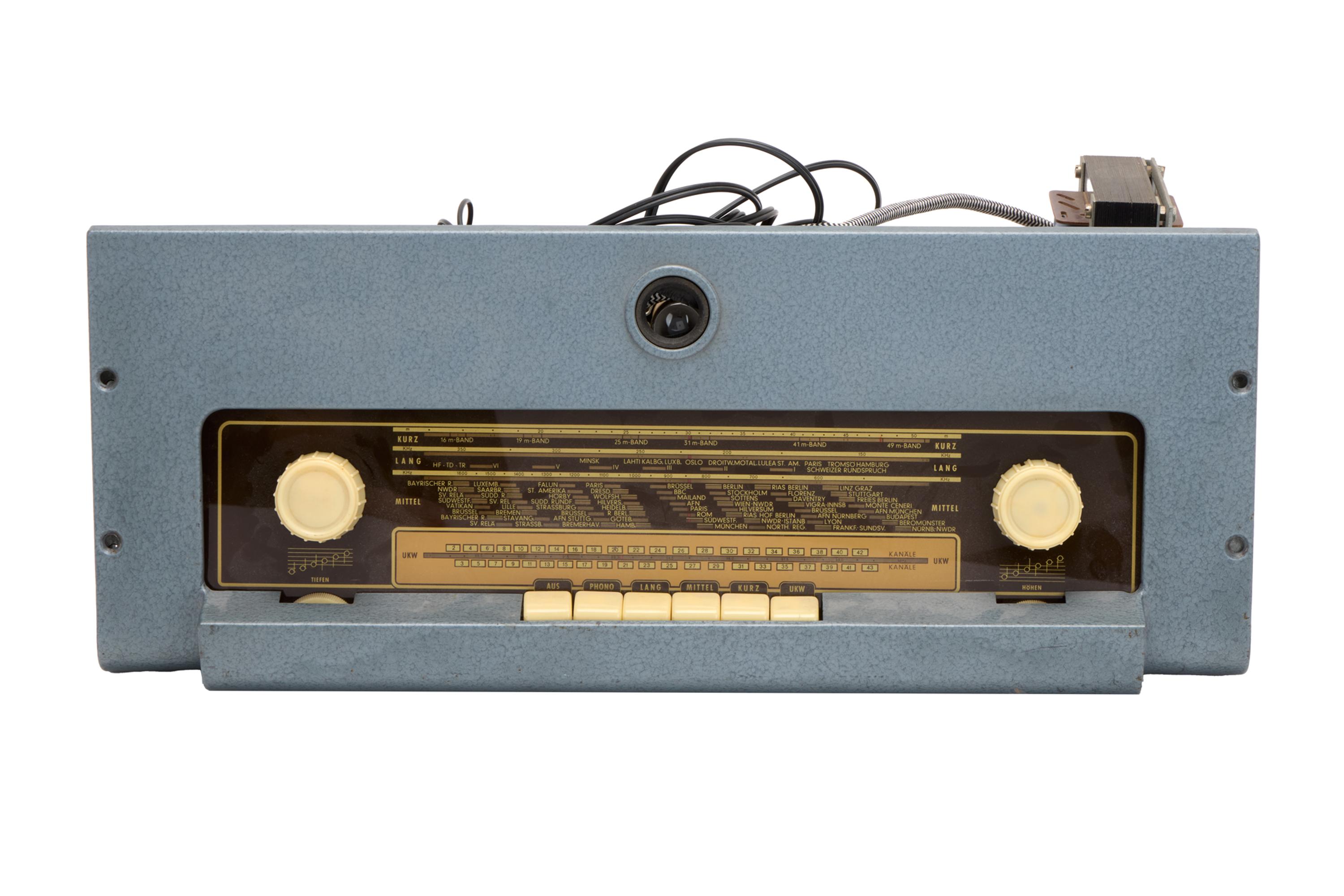 Florian Schneider | Siemens 6 S Ela 1115 Rack Mount Tube Radio
