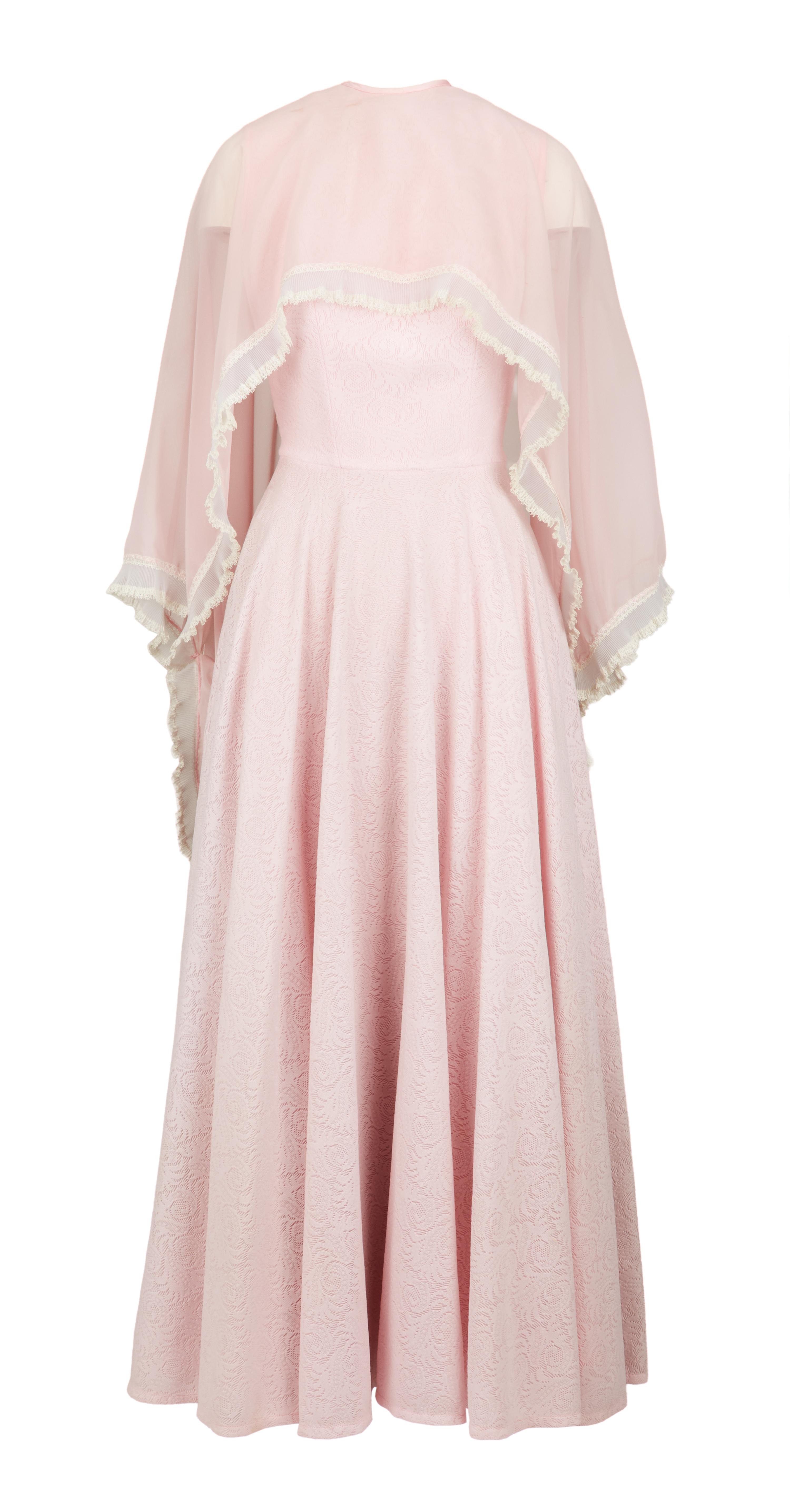 dolly parton pink dress DOLLY PARTON PINK OUTFIT CIRCA 1980'S 24x36 24x36 inch Poster