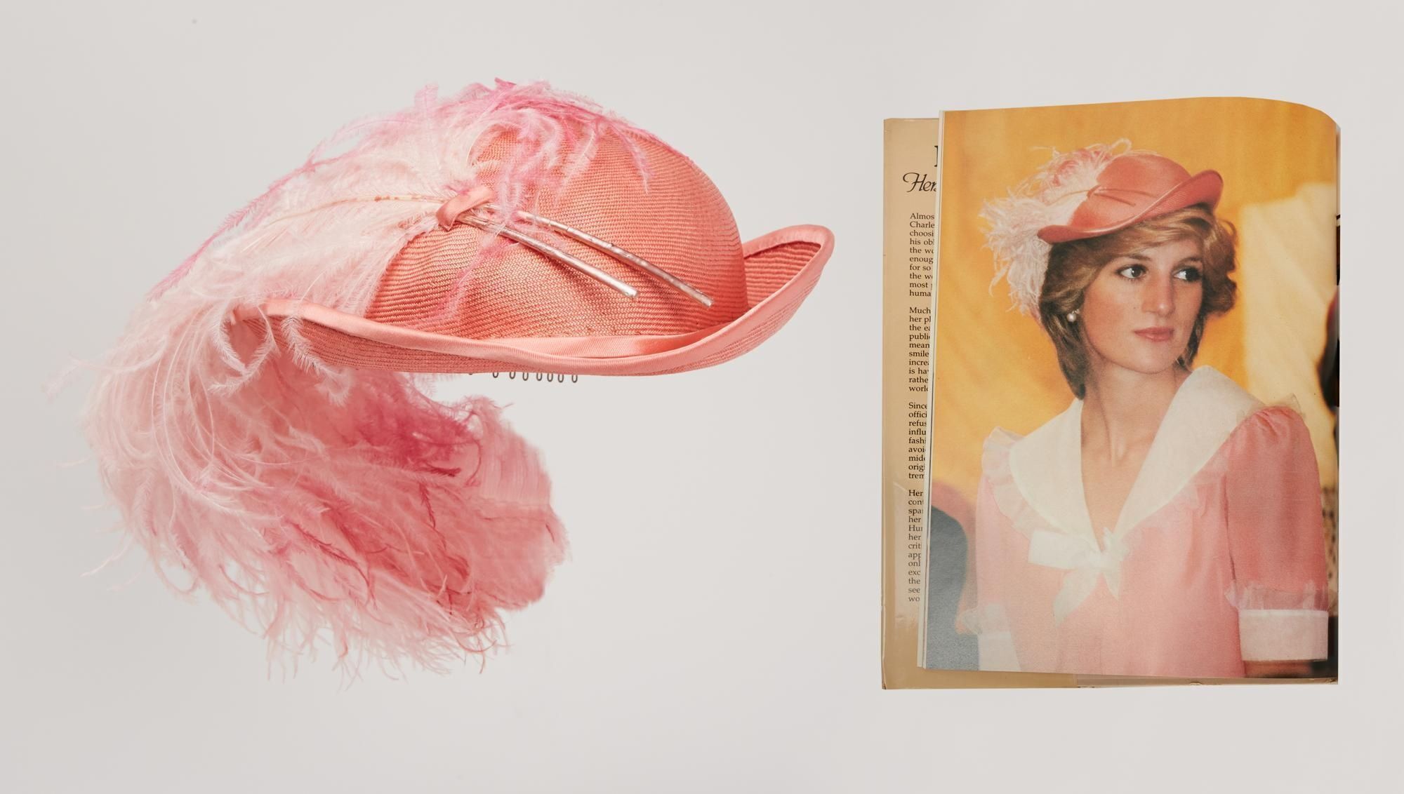 Princess Diana | Photo Worn 1981 Honeymoon Send Off John Boyd