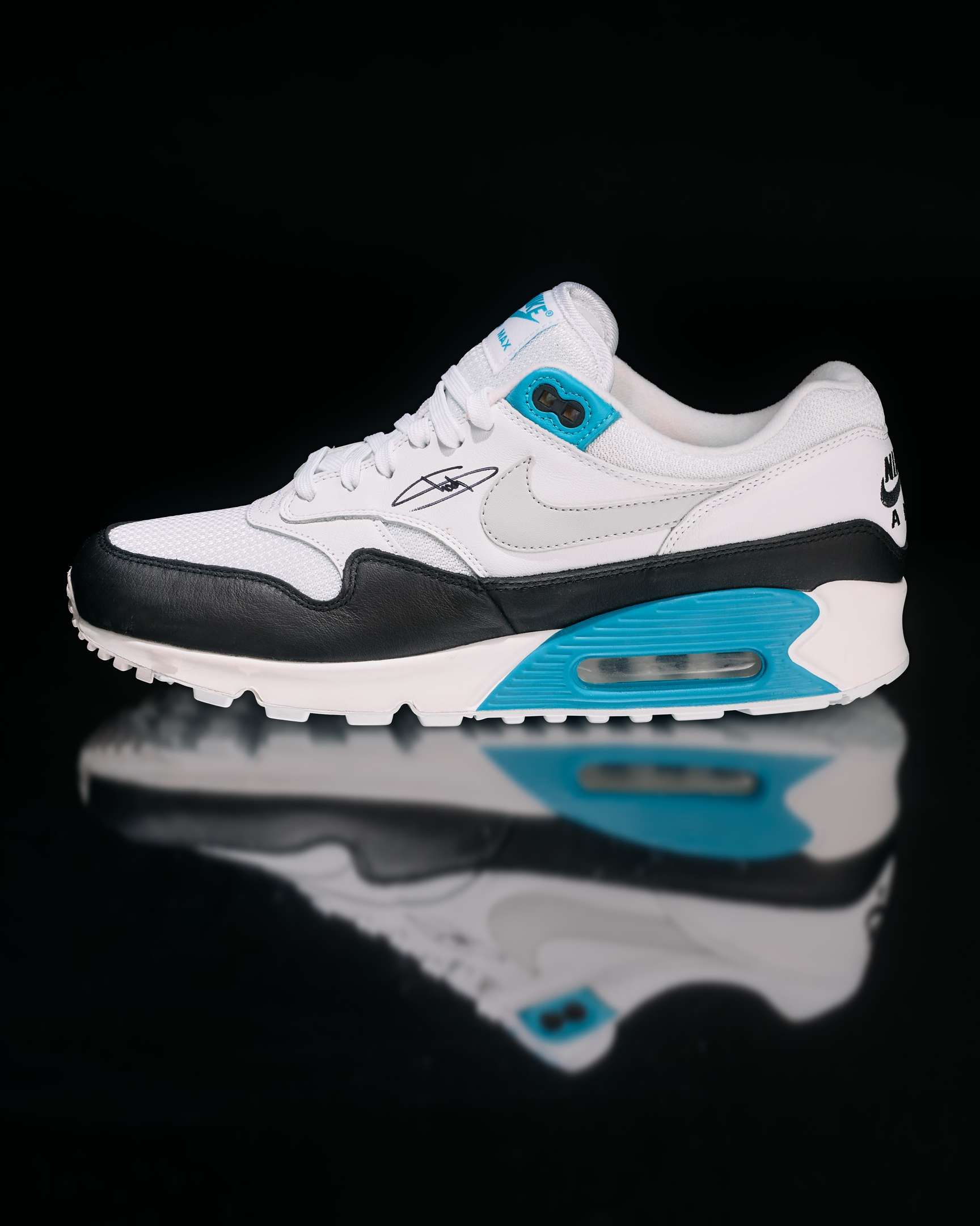 Eminem | Signed Nike Air Max 90/1 Sneakers with Original Box