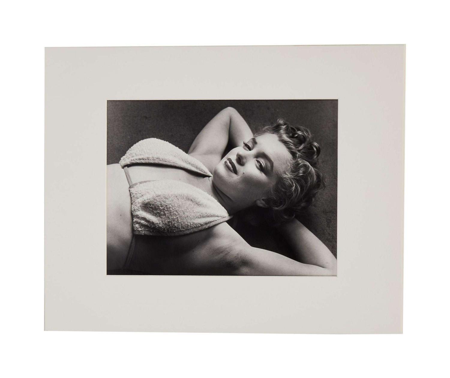 Marilyn Monroe | 1981 Limited Edition Portfolio of Black and White Photographs by Philippe Halsman lot