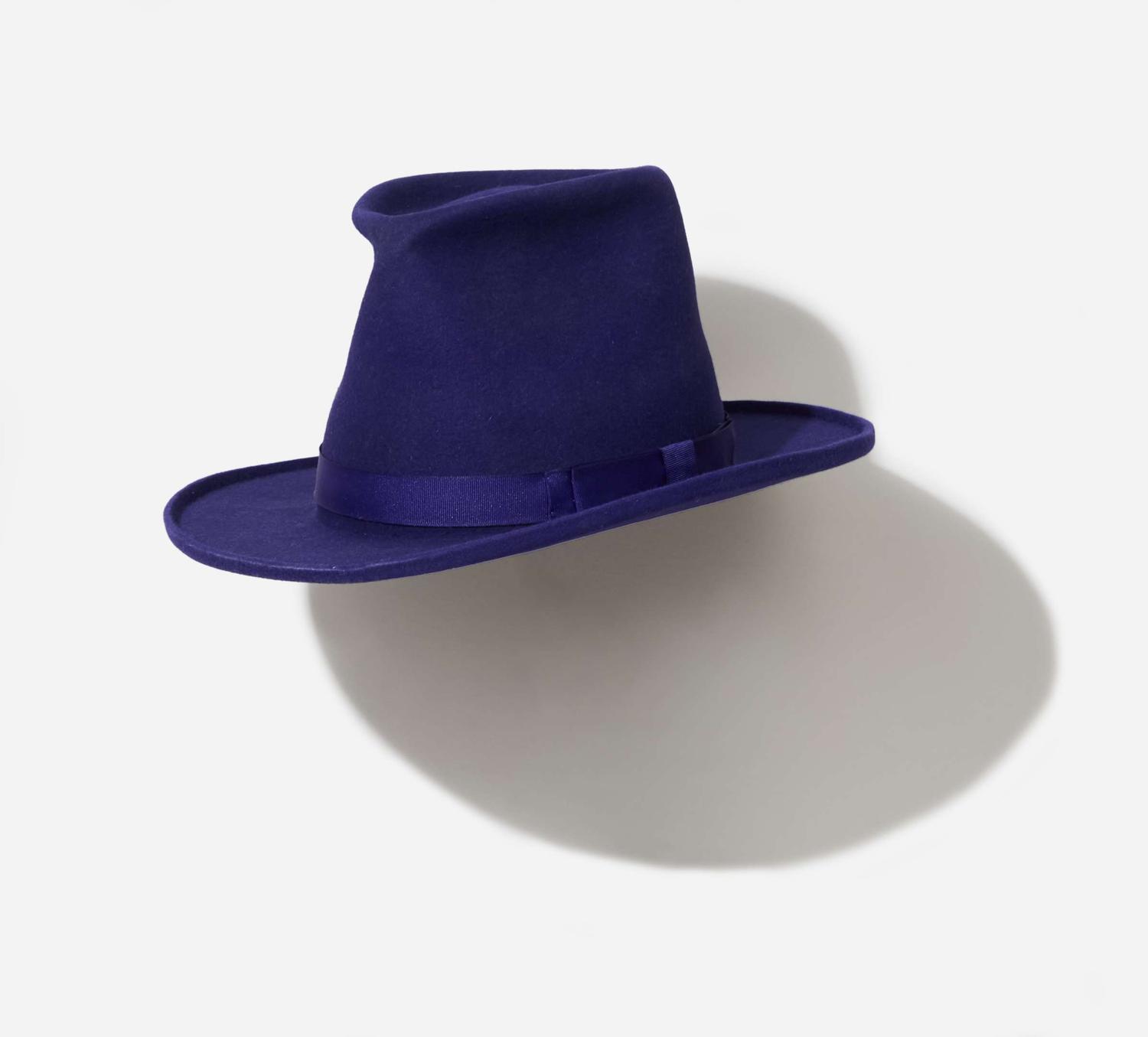 Boy George | Gladys Tamez Purple Fedora  lot