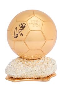 Ronaldo Nazario | Signed Ballon d'Or Replica Trophy