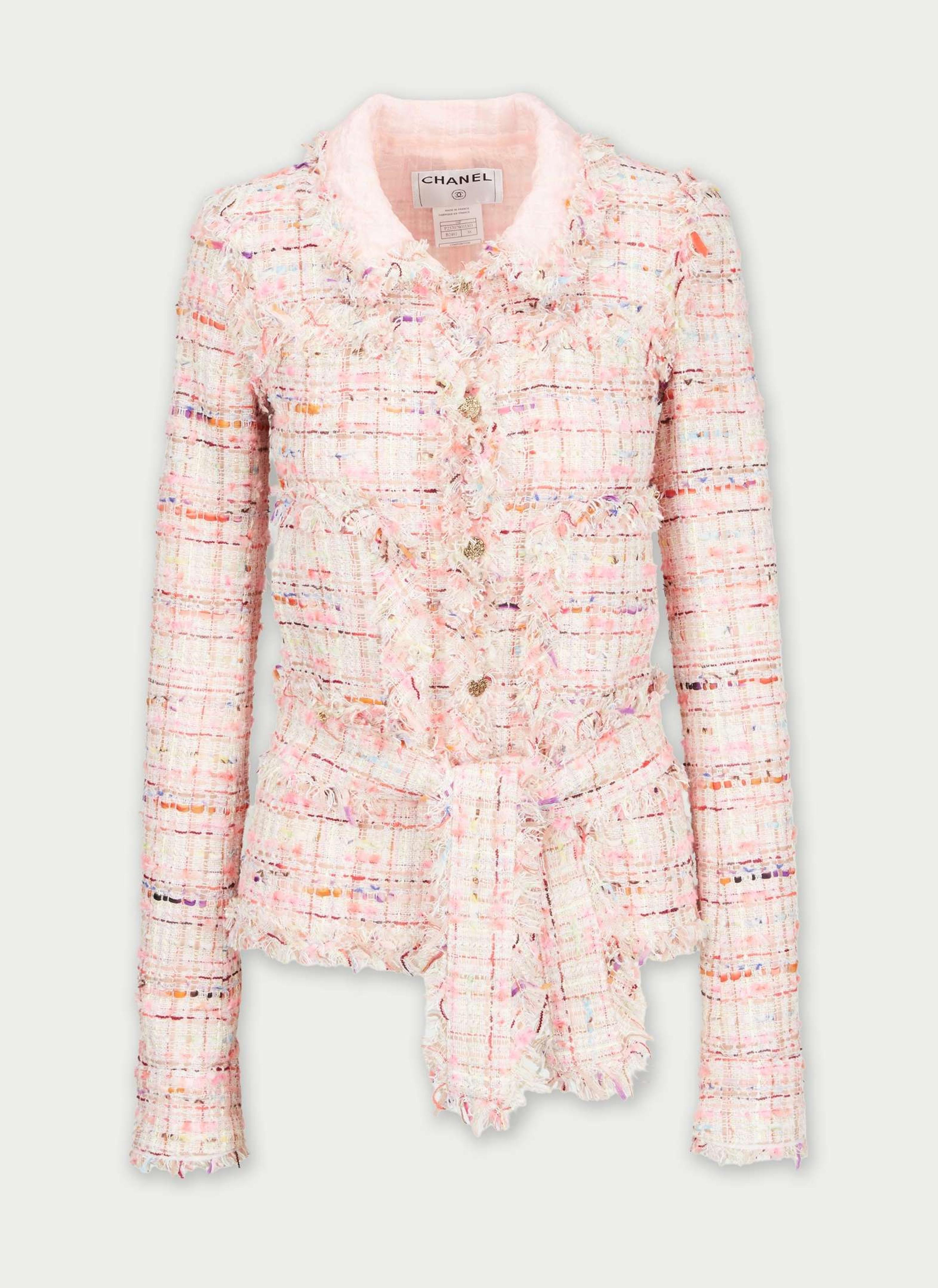 Gwyneth Paltrow | Spring 2004 Chanel Pink Tweed Jacket