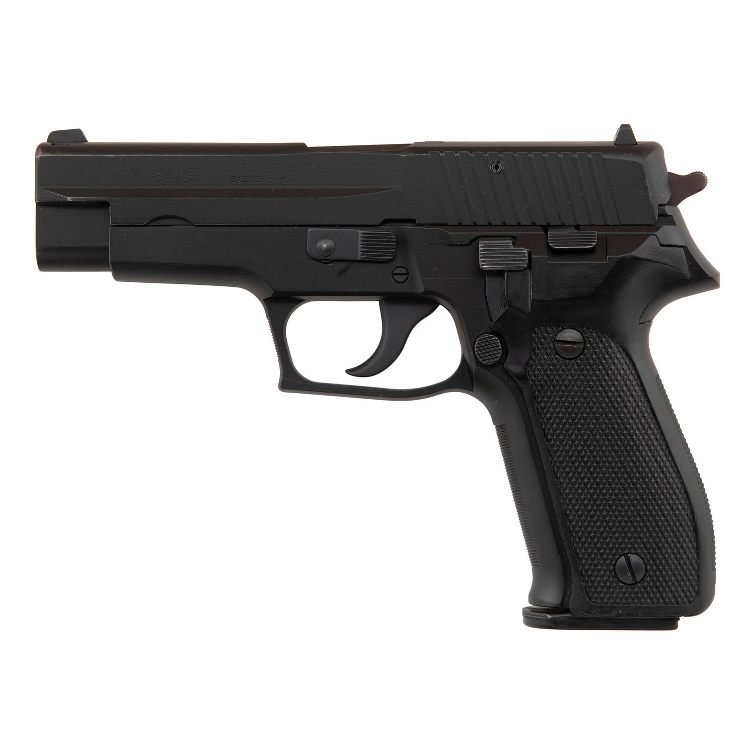 *Sig Sauer P226 in Box with Accessories