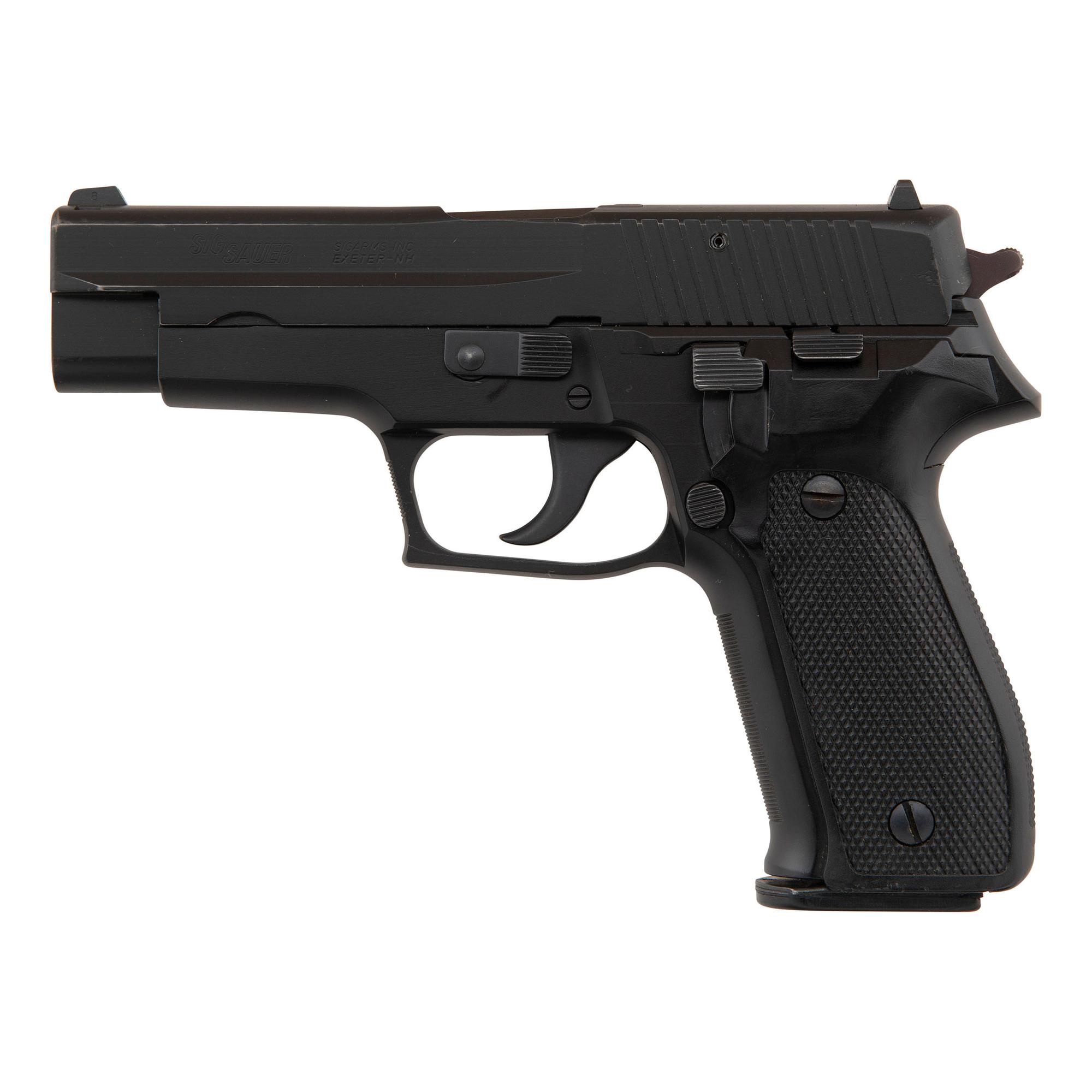 *Sig Sauer P226 in Box with Accessories