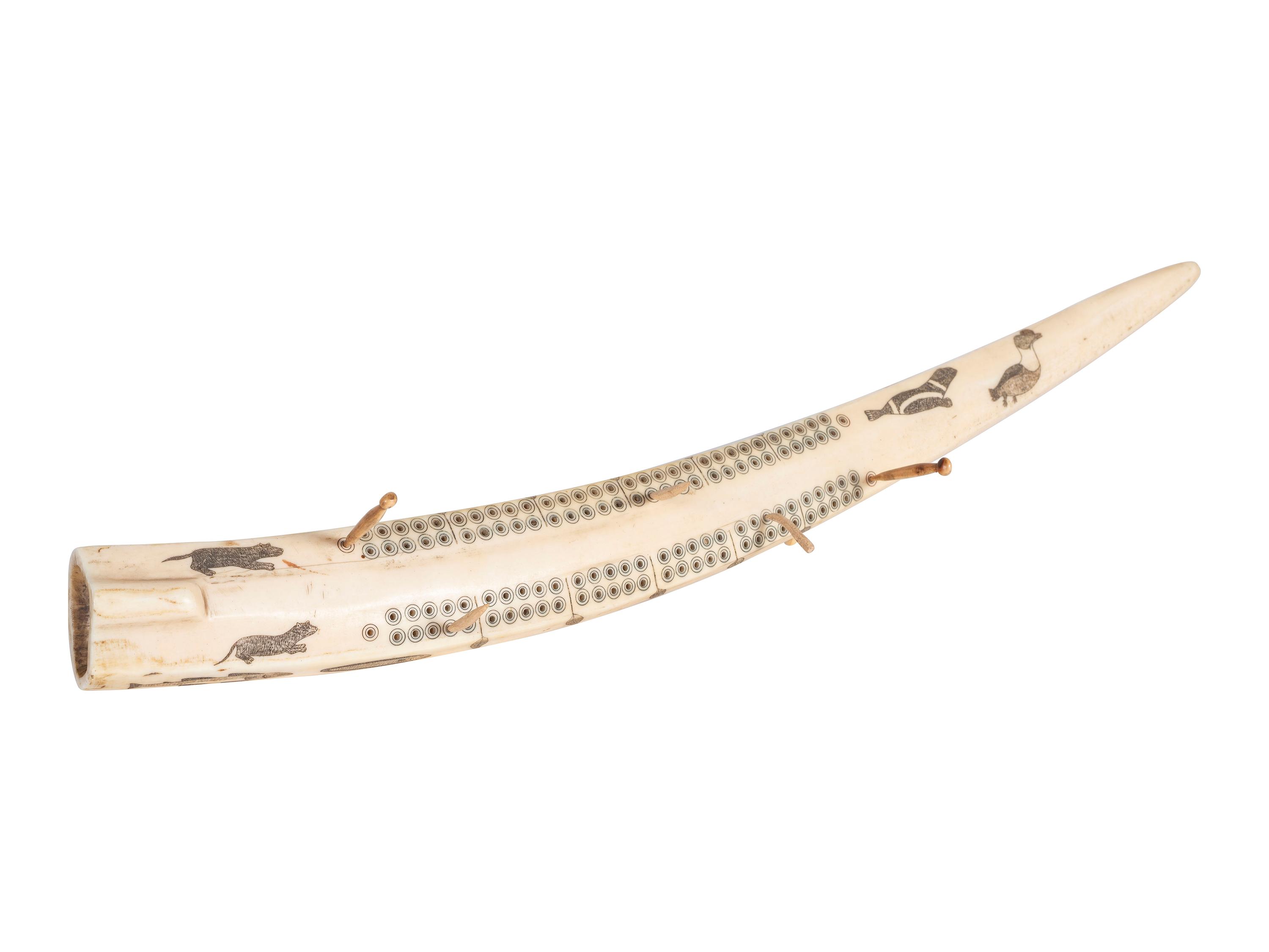 Iñupiat Decorated Cribbage Board