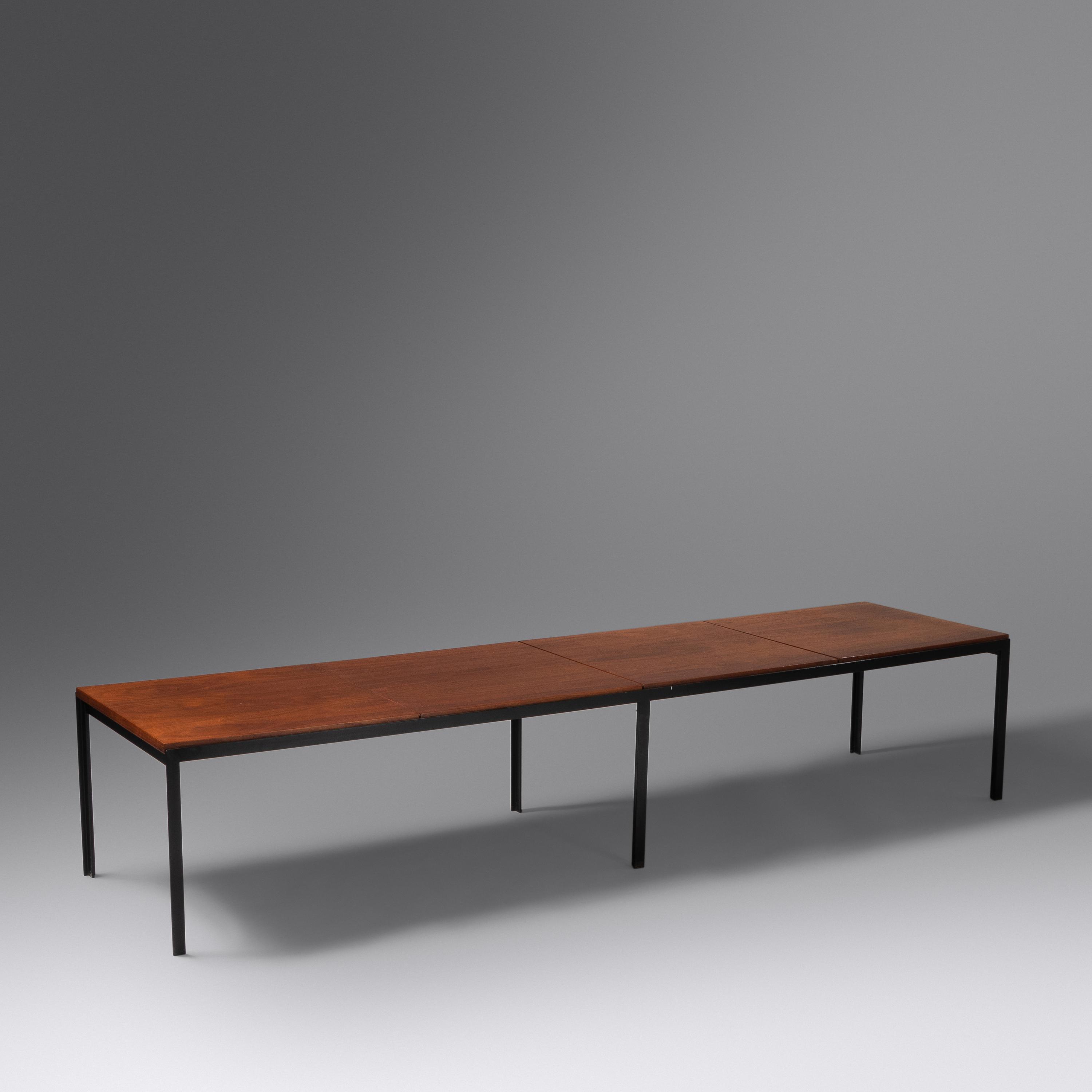 T-Angle Bench Knoll, USA