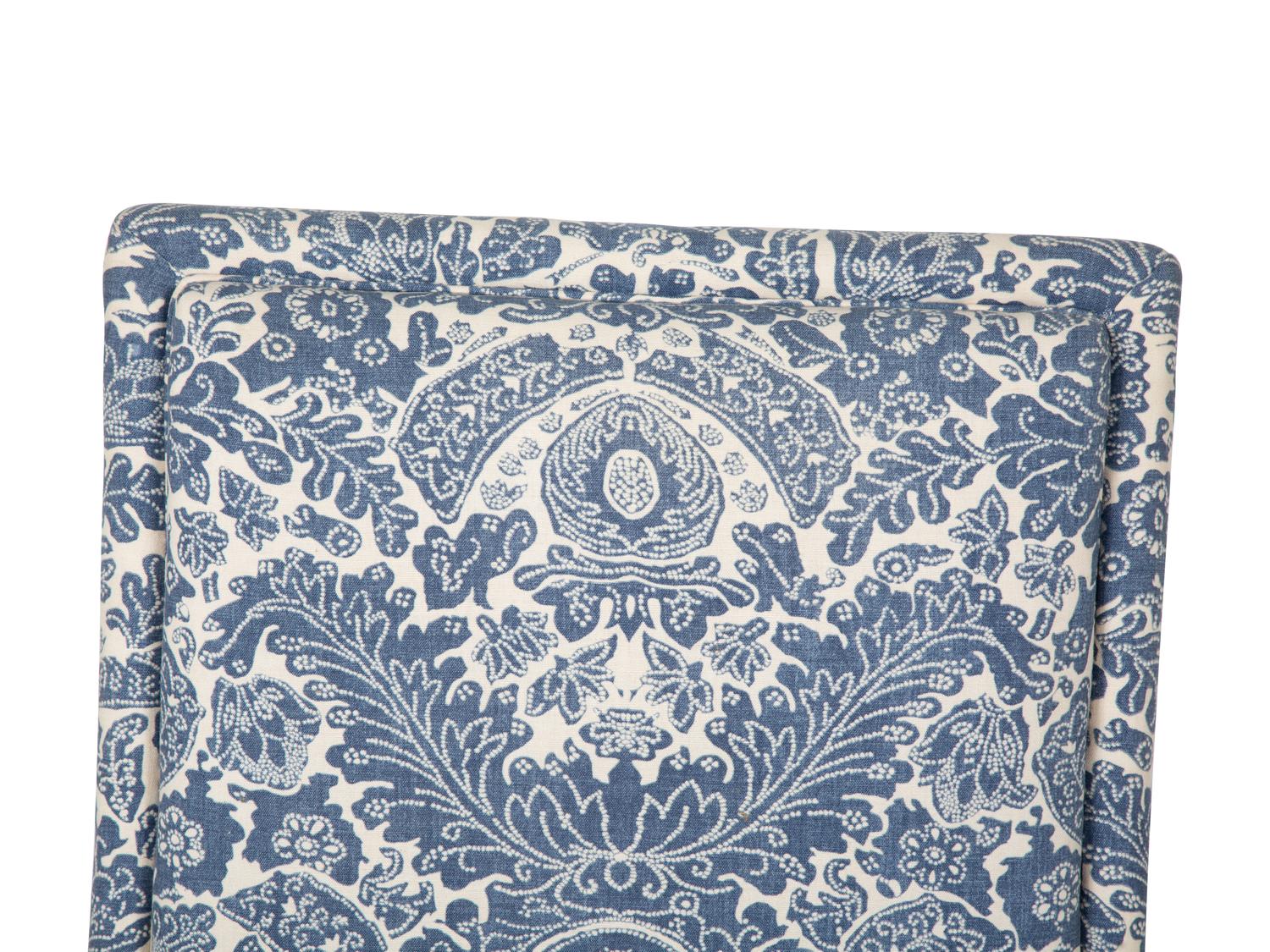 A Louis XV Style Blue and White Upholstered Bergère — 19TH CENTURY