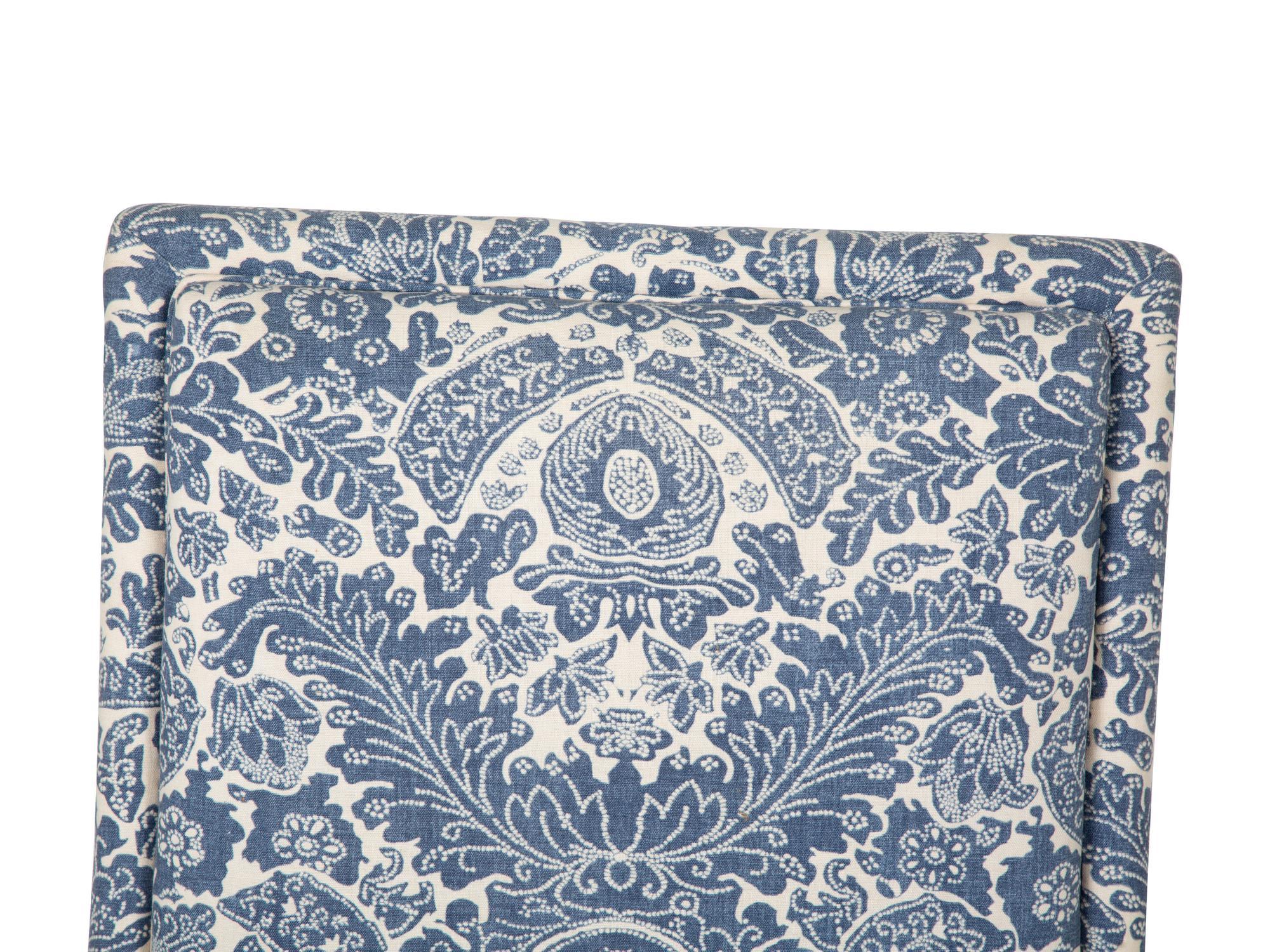 A Louis XV Style Blue and White Upholstered Bergère — 19TH CENTURY