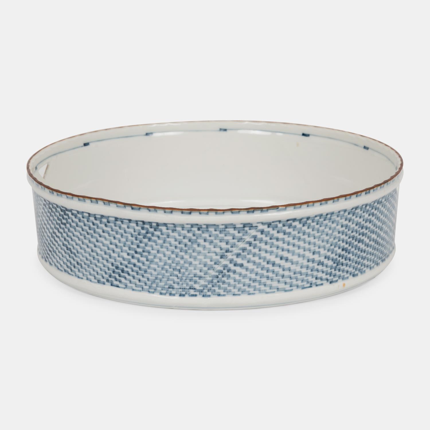 Bowl, 1981 Royal Copenhagen, Denmark