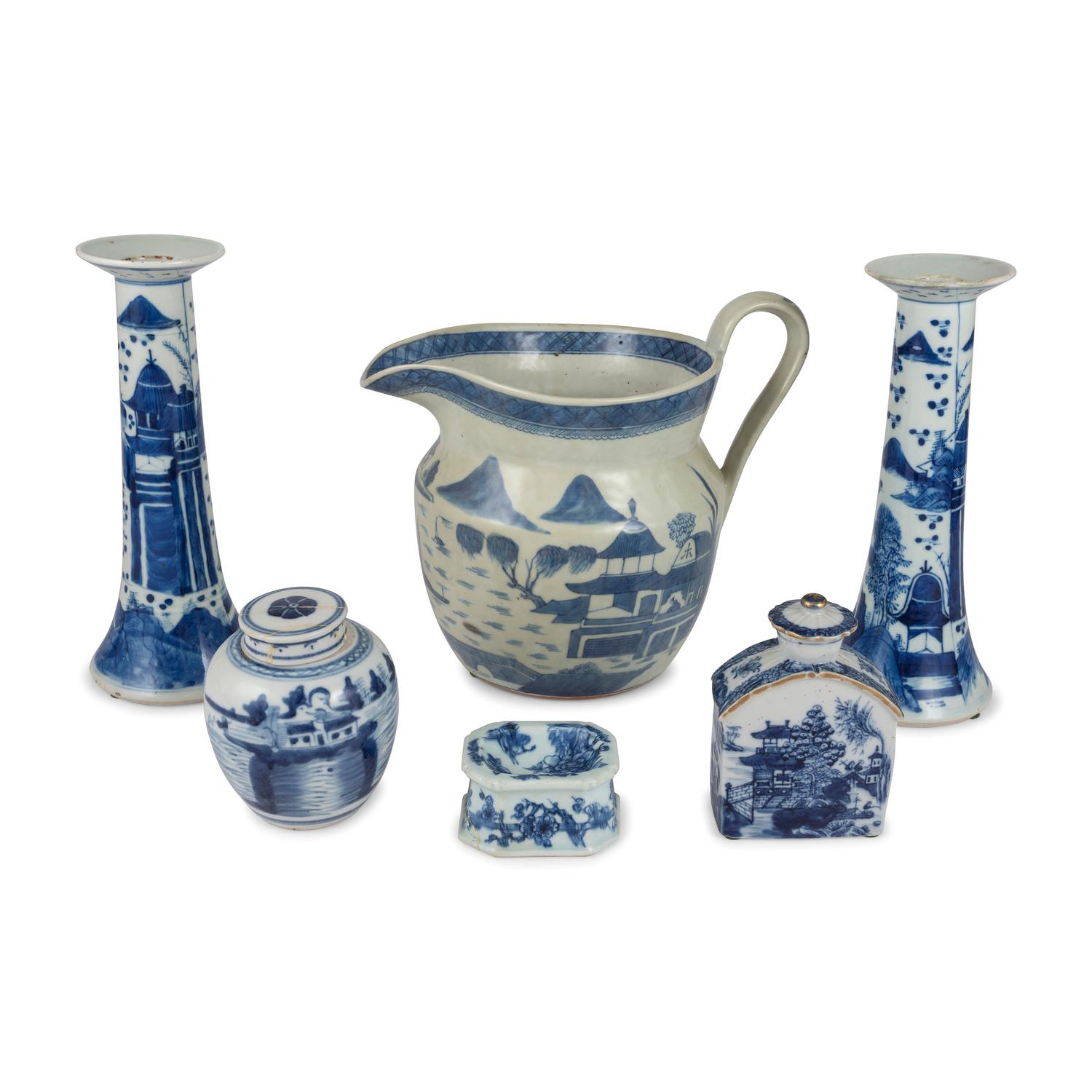 A Group of Chinese Export Blue and White Porcelain Table Articles