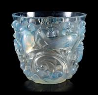 Avallon P attern Vase