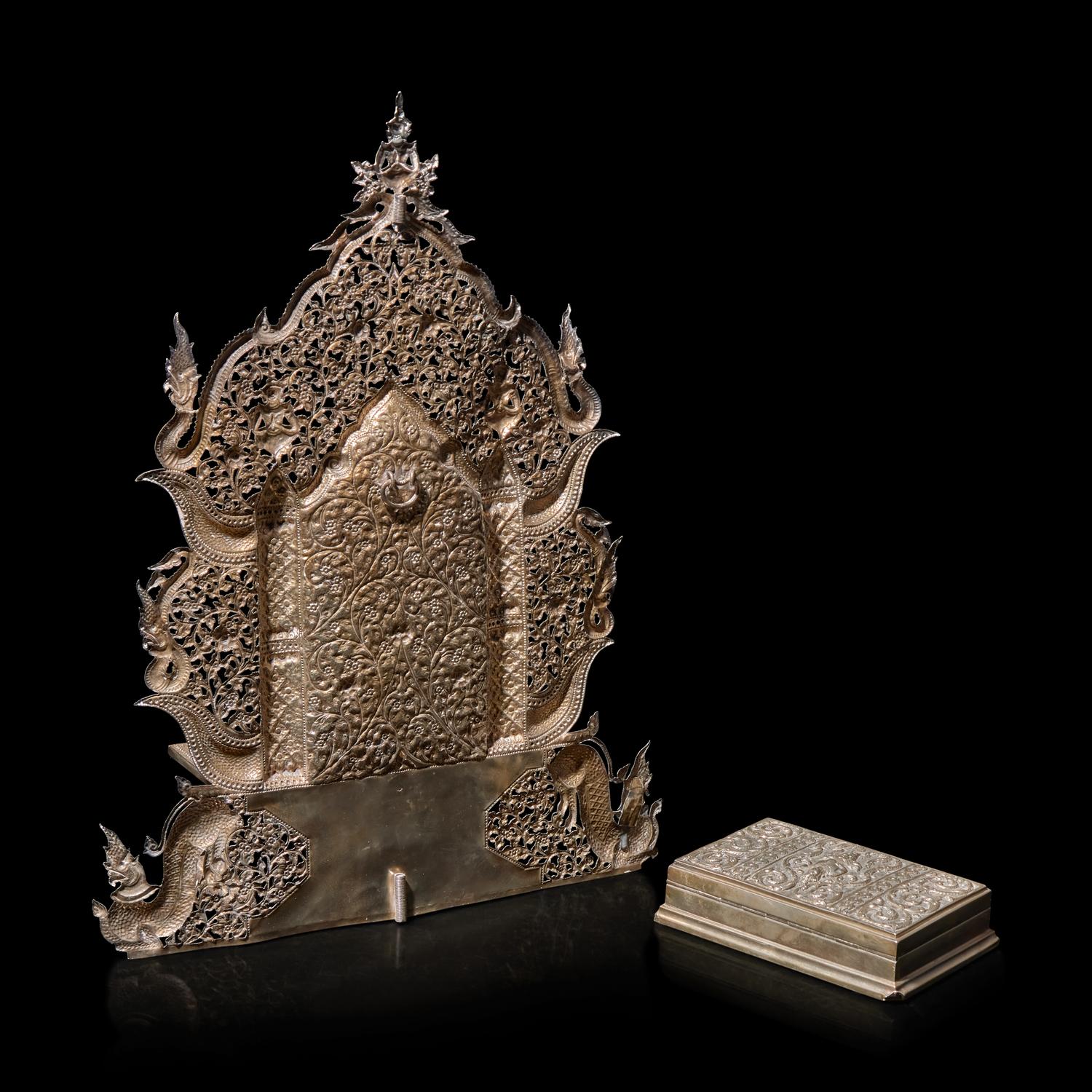 A Thai Silver Shrine and a Cigarette Box, 20th Century — 近代 泰銀佛龕烟盒兩件