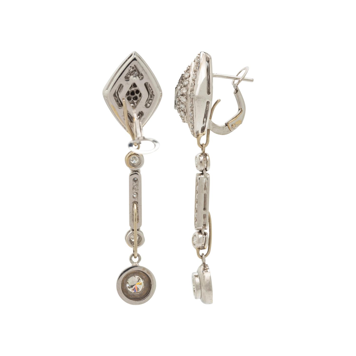 CONVERTIBLE WHITE GOLD AND DIAMOND EARRINGS