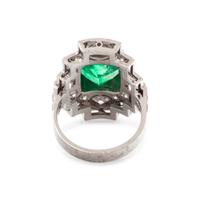 EMERALD AND DIAMOND RING