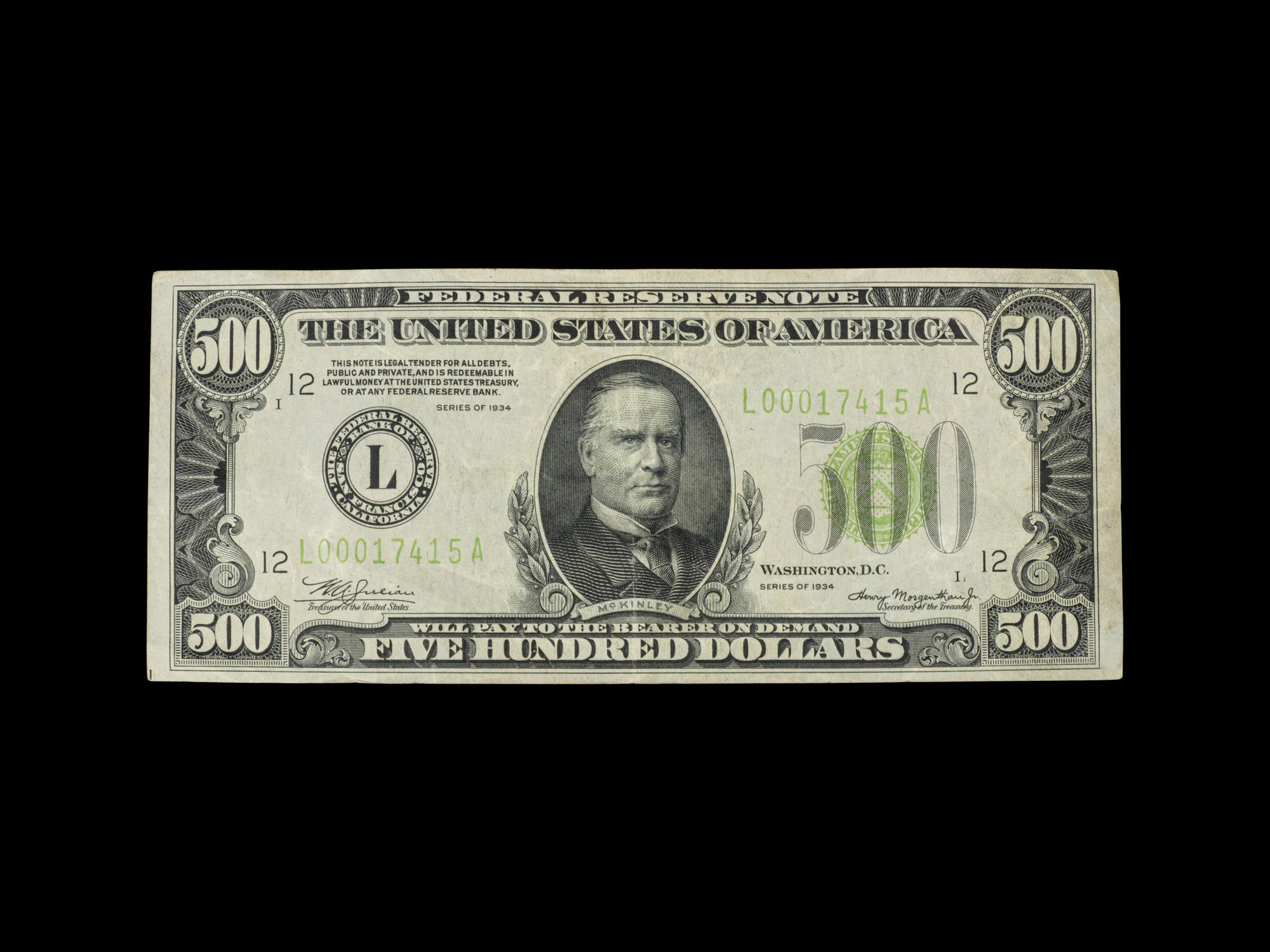 Three $500 Federal Reserve Notes