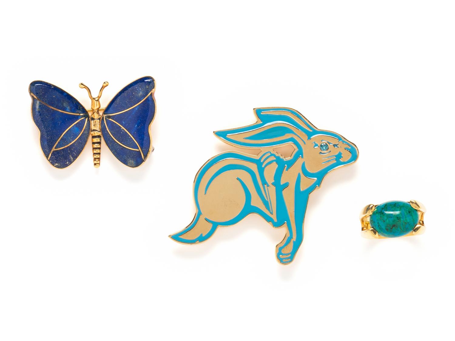COLLECTION OF YELLOW GOLD JEWELRY