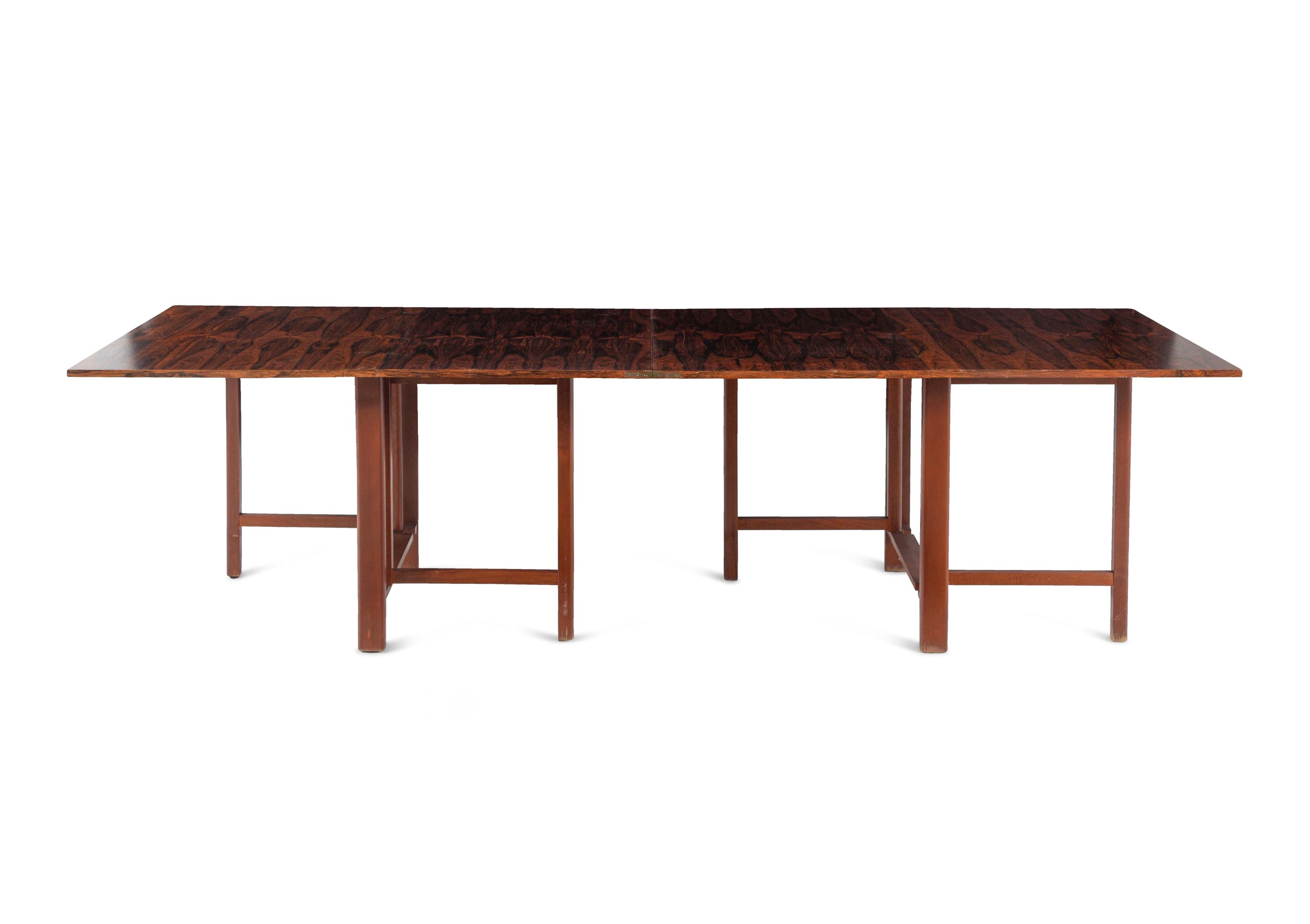 Expandable Dining Table