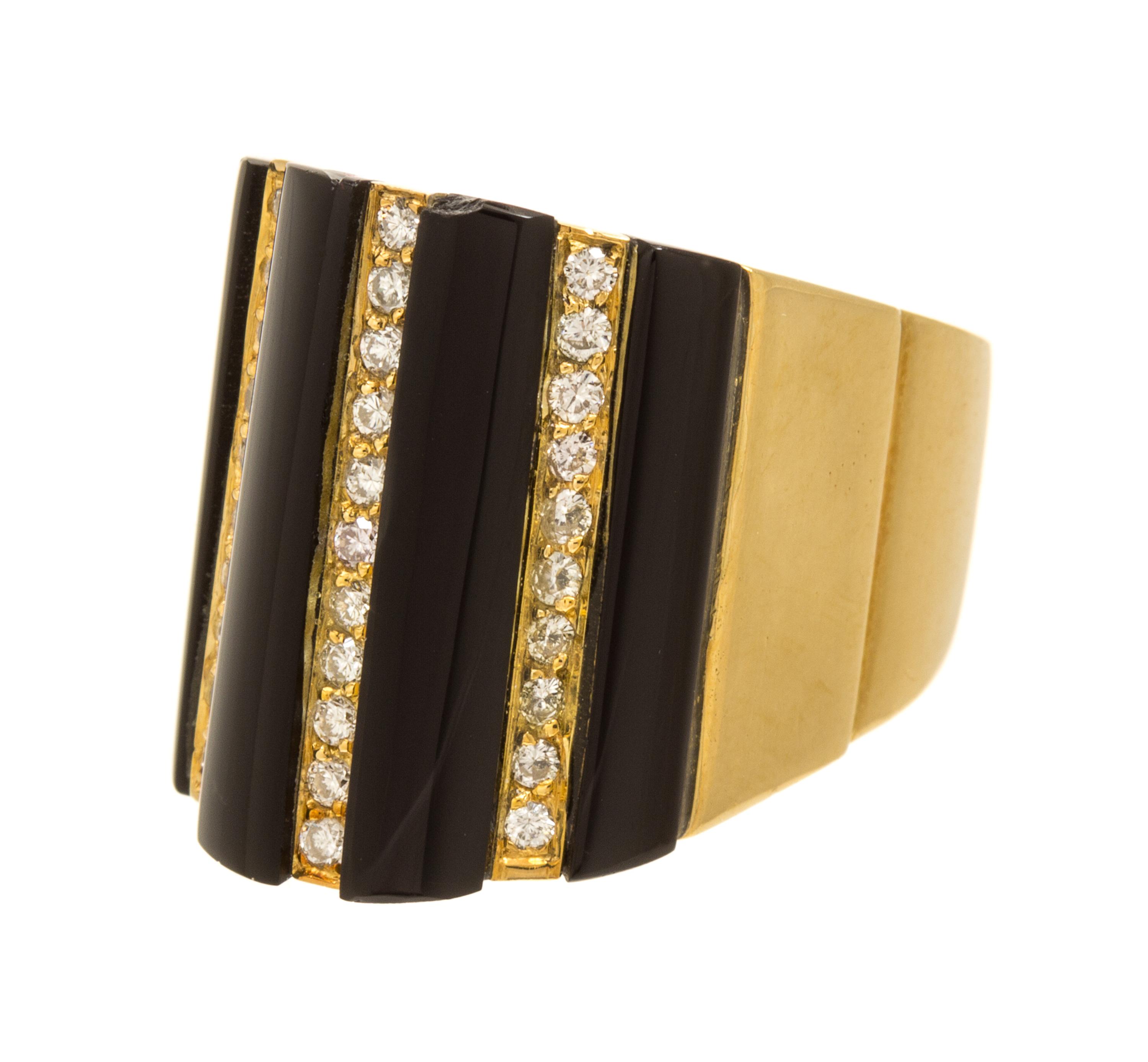 An 18 Karat Yellow Gold, Onyx and Diamond Ring, Chilleri, 20.80 dwts.