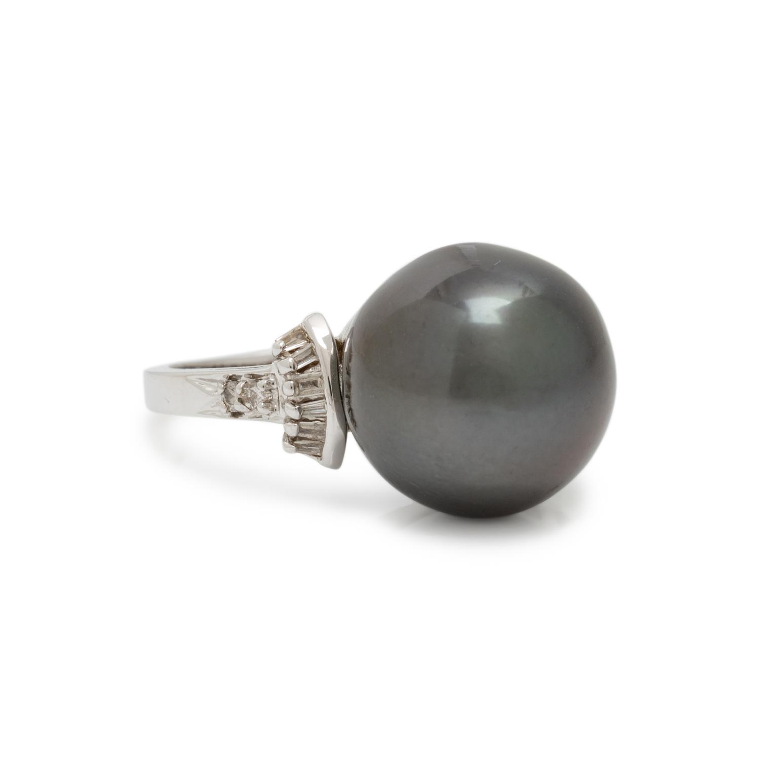 CULTURED TAHITIAN PEARL AND DIAMOND RING