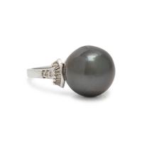 CULTURED TAHITIAN PEARL AND DIAMOND RING