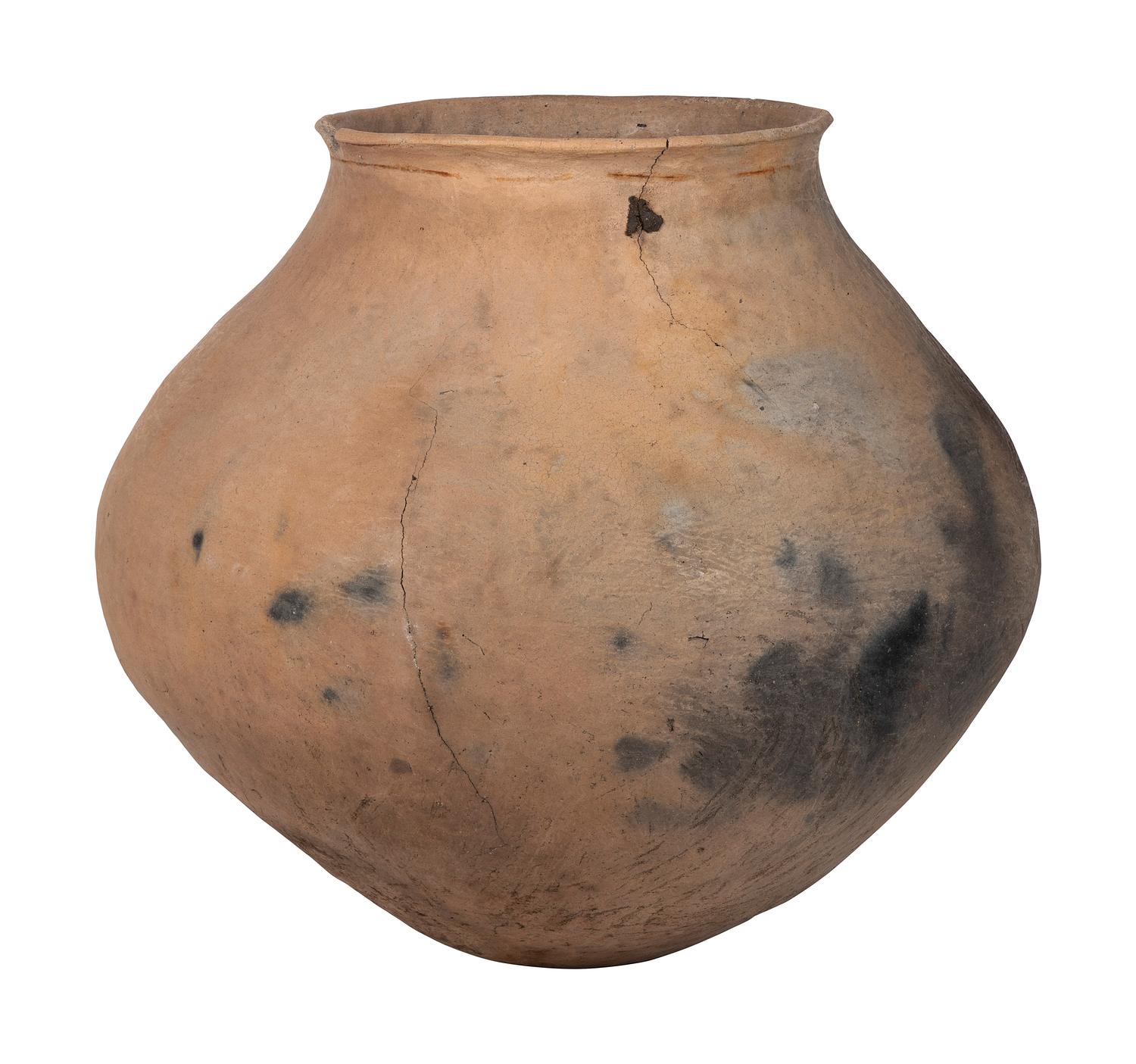 Southwestern Utilitarian Pottery Vessels, Pair