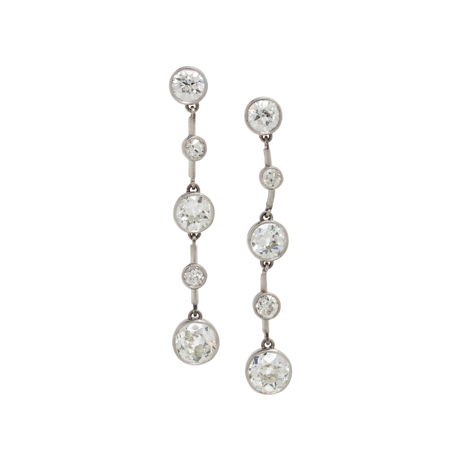 DIAMOND AND PLATINUM DROP EARRINGS