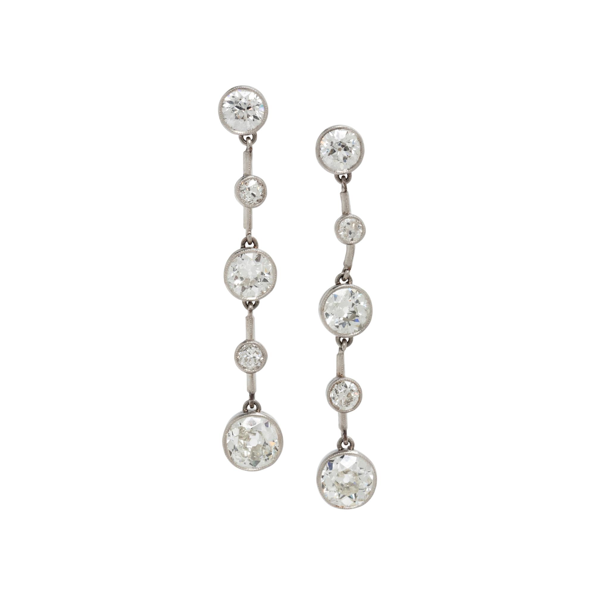 DIAMOND AND PLATINUM DROP EARRINGS