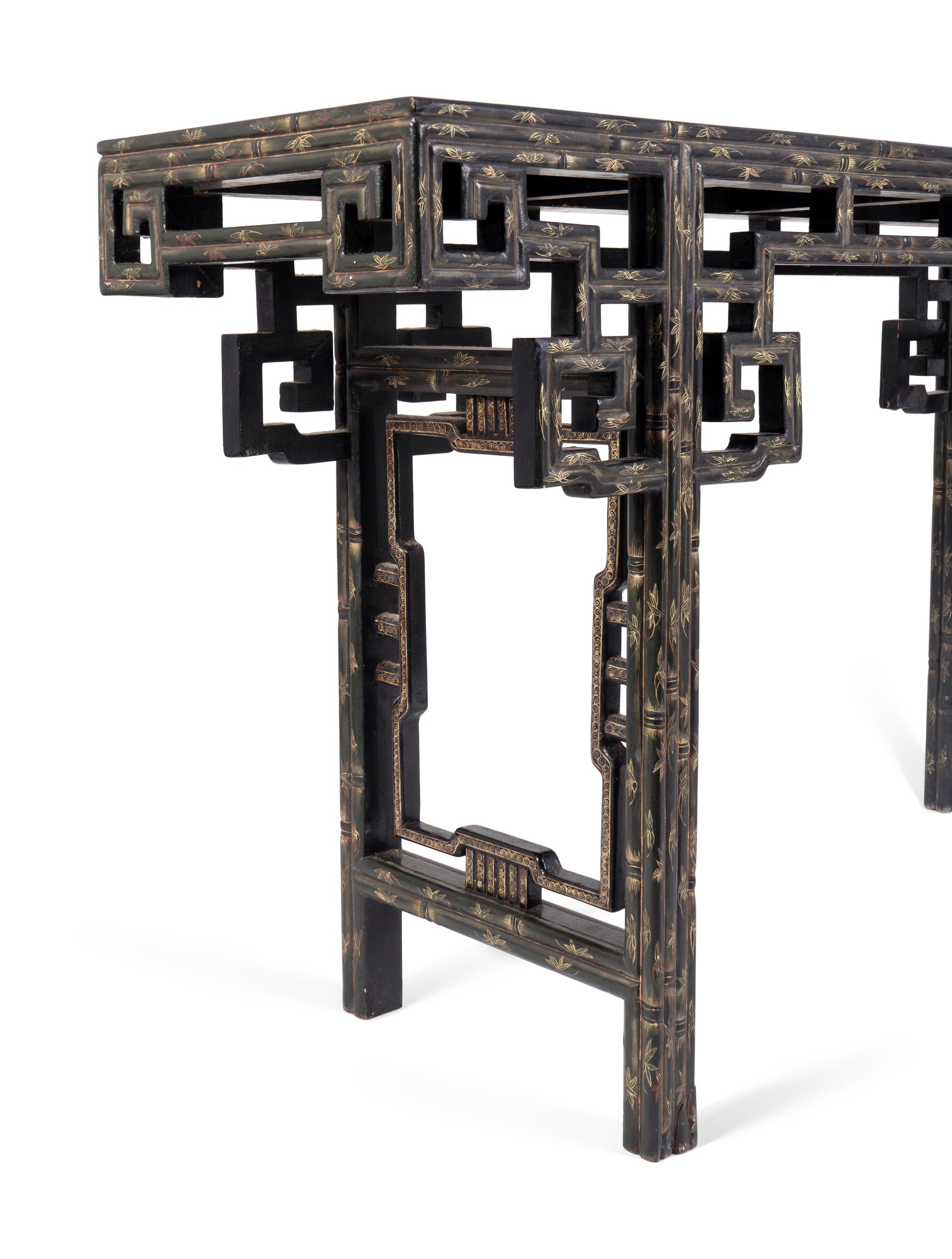 A Chinese Green Lacquer and Parcel Gilt Altar Table — 20TH CENTURY