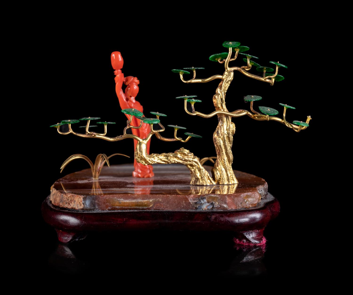 A Spinach Jade, Coral, Agate and Gilt Bronze Table Article