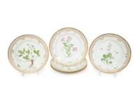 Thirteen Royal Copenhagen Flora Danica Porcelain Dinner Plates