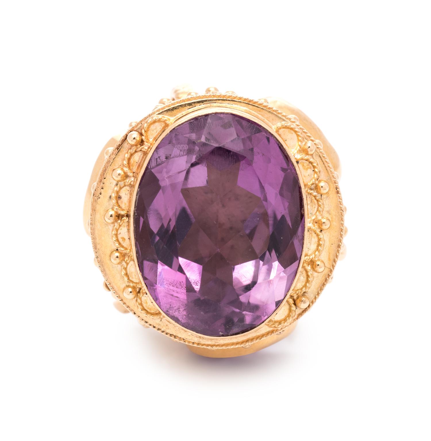 YELLOW GOLD AND AMETHYST FOB PENDANT