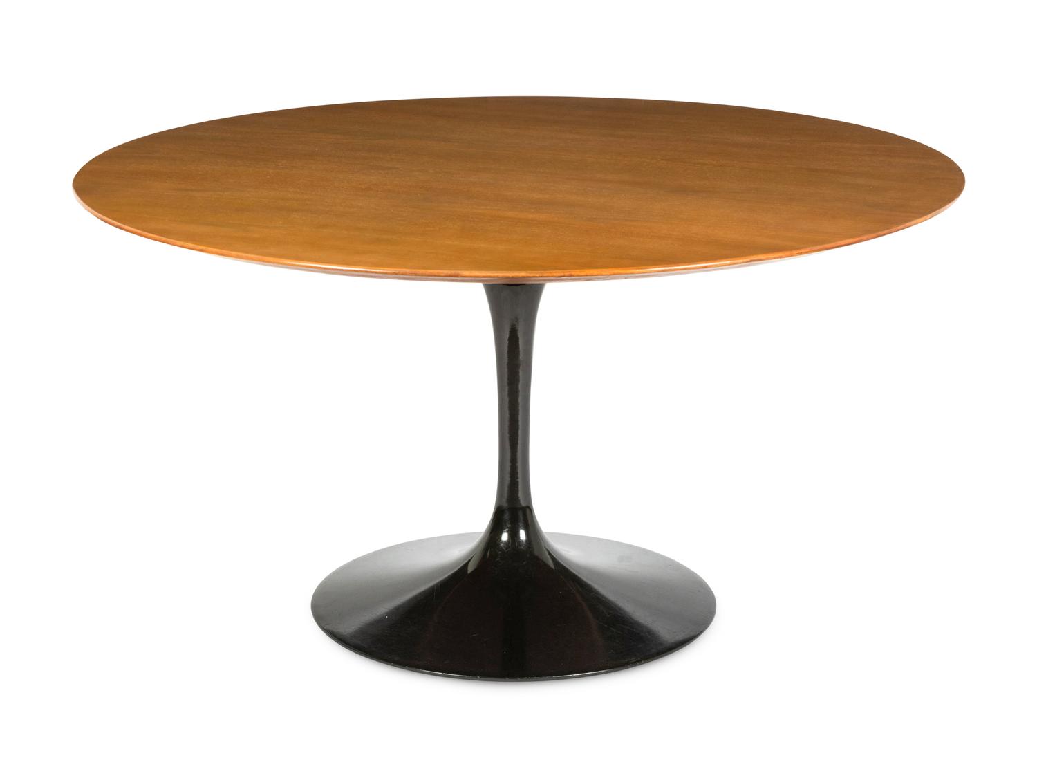 Tulip Dining Table, designed 1956 Knoll, USA