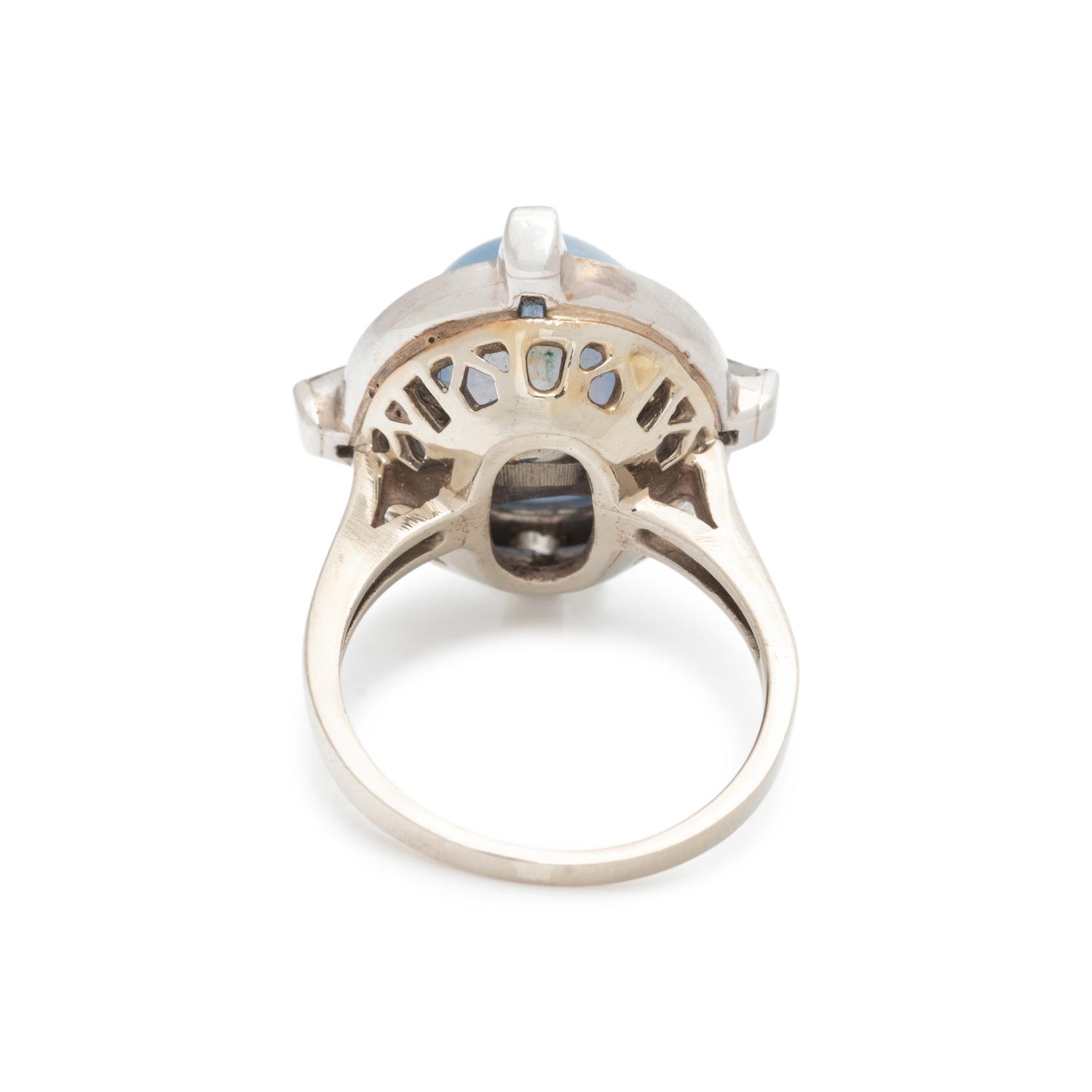 STAR SAPPHIRE AND DIAMOND RING