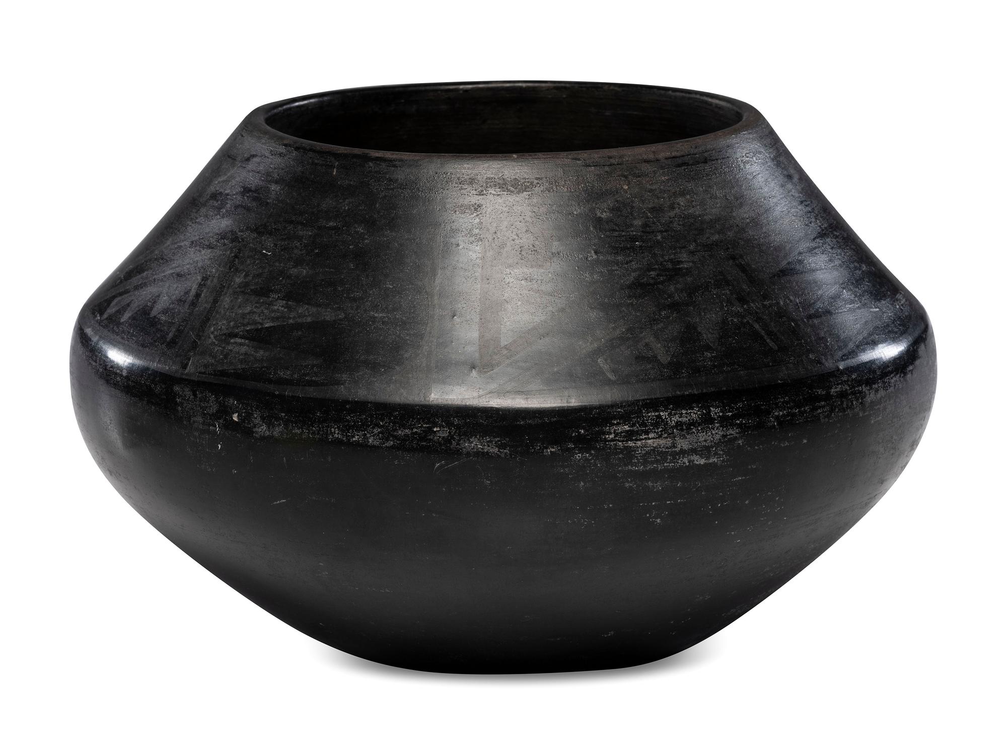 Blackware Pottery Jar 1923-1925