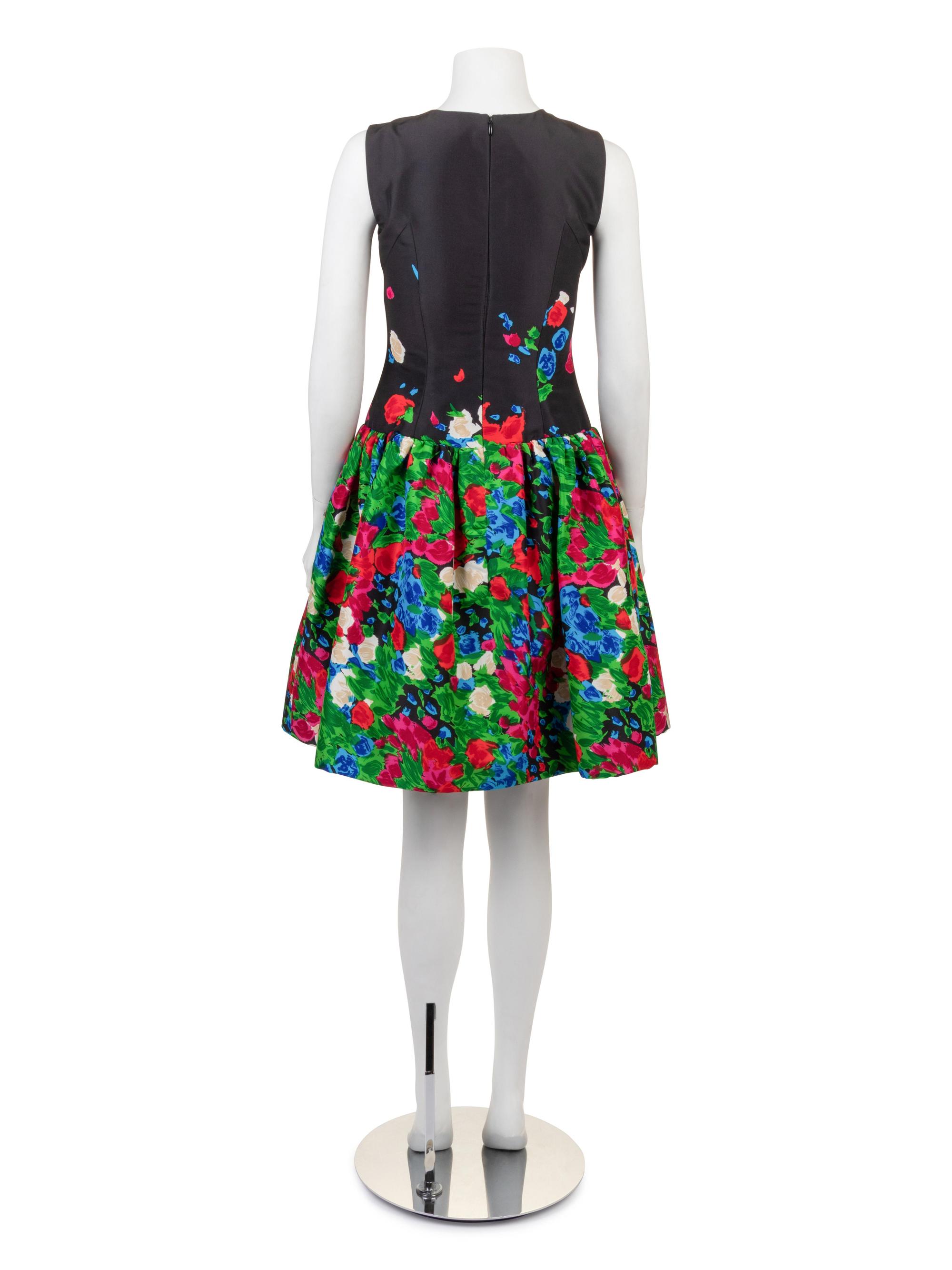 Three Designer Dresses, 2000-10s: Two Oscar de la Renta & One Bill Blass