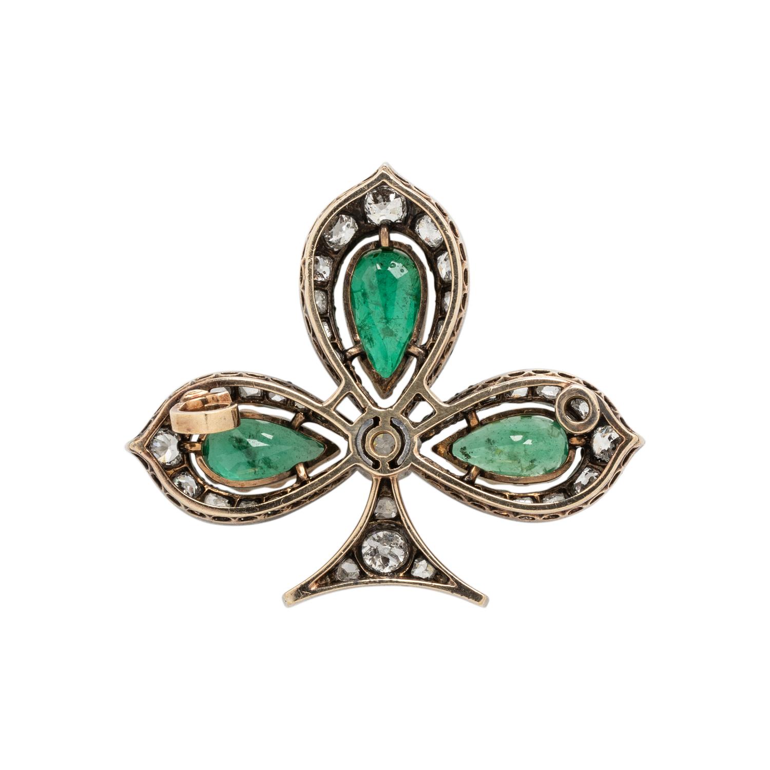 VICTORIAN, SILVER-TOPPED GOLD, DIAMOND AND EMERALD THREE LEAF CLOVER BROOCH