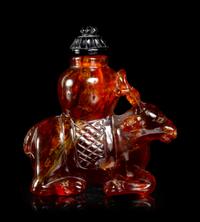 A Carved Amber ‘Deer’ Snuff Bottle