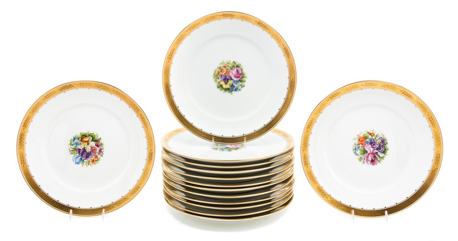 A Set of Fourteen Royal Copenhagen Porcelain Plates Diameter 10 7/8 inches. — 20TH CENTURY