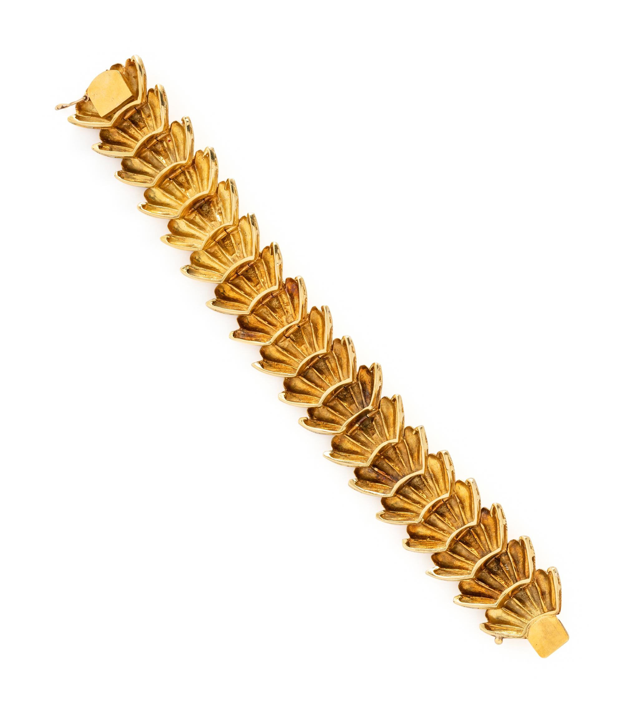 YELLOW GOLD BRACELET